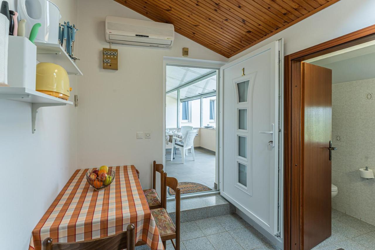 Apartmani Mirela Banjole Extérieur photo