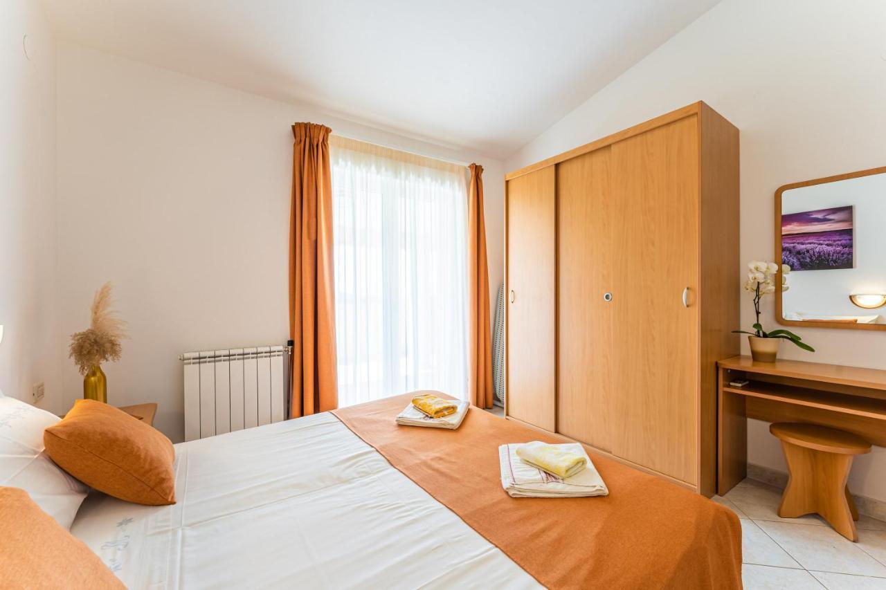 Apartmani Mirela Banjole Extérieur photo