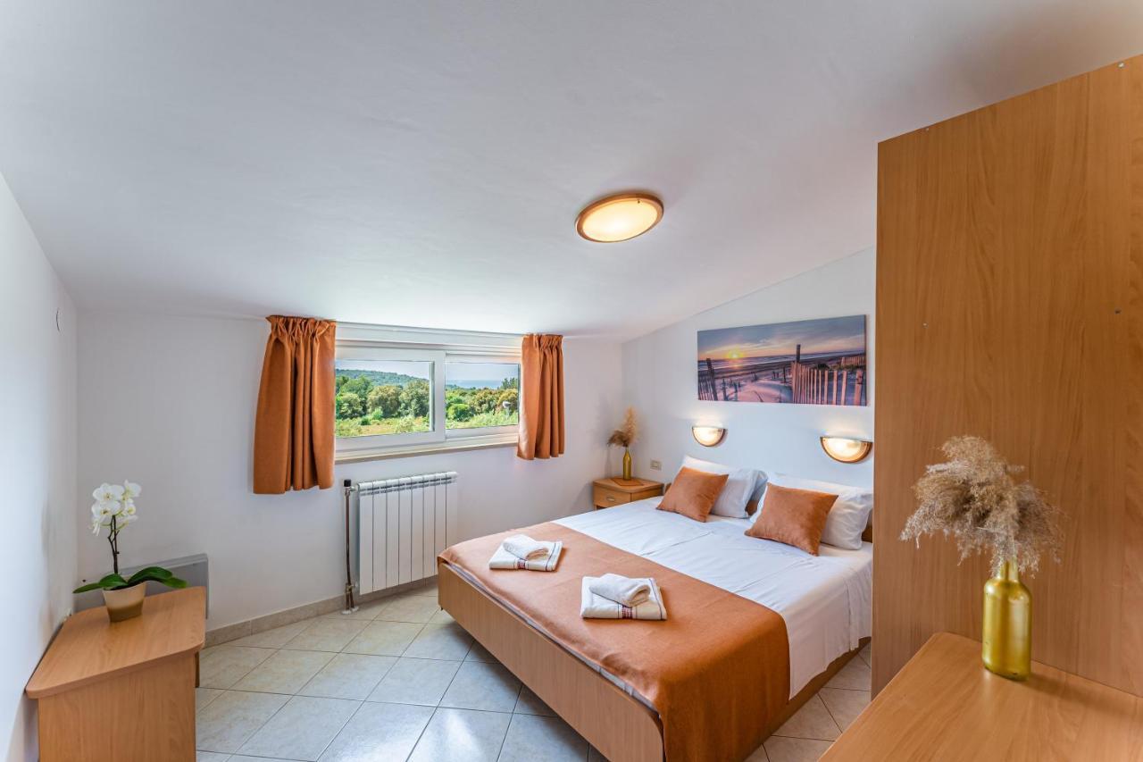Apartmani Mirela Banjole Extérieur photo